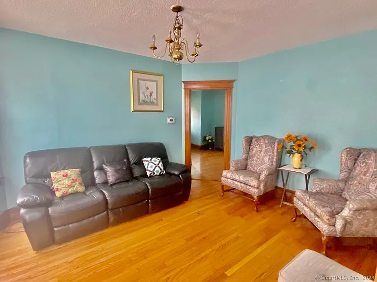 49-51 Brownell Ave #2 — Photo 9
