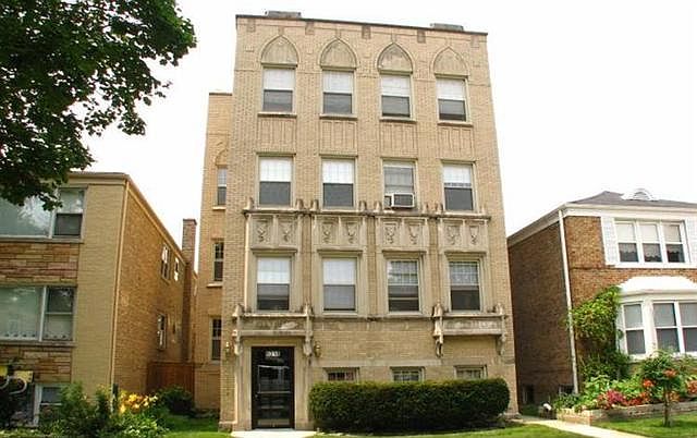 1st image of 6218 N Sacramento Ave APT 2