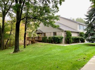 1099 Old Leake Ct #1, Holly, MI 48442