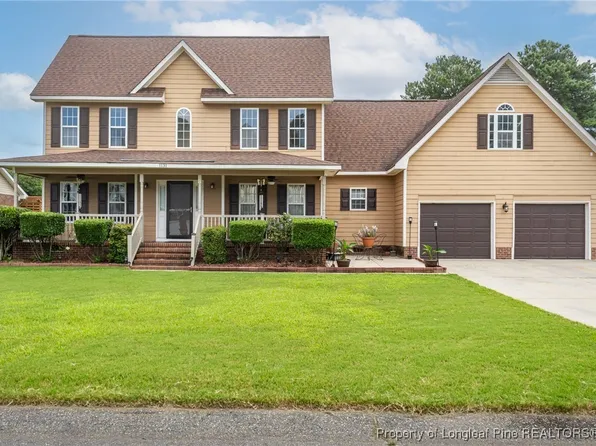 1131 Curry Ford Dr, Fayetteville, NC 28314