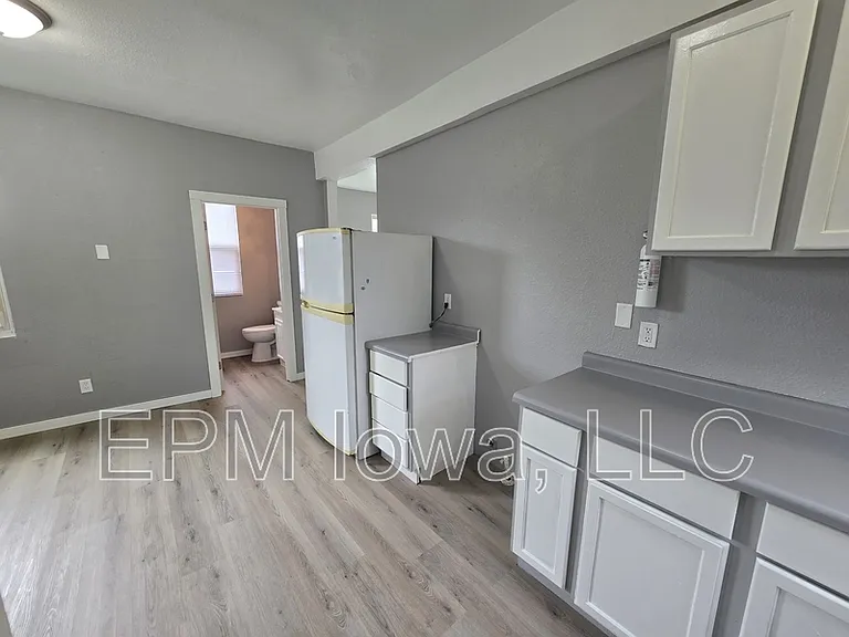 1527 4th Ave SE — Photo 11