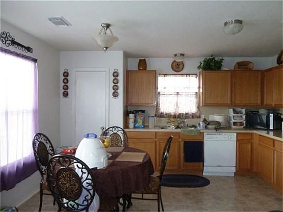2nd image of 19303 Cypress Peak Ln
