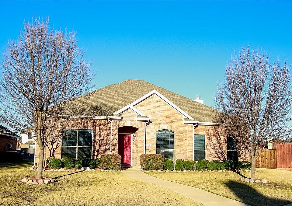 1st image of 1804 Lake Texoma Cir
