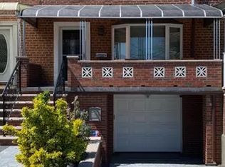 6004 77th St, Flushing, NY 11379
