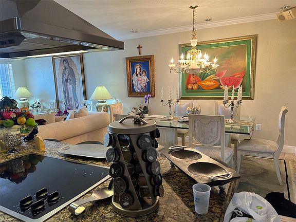 Kitchen-Dinning Room