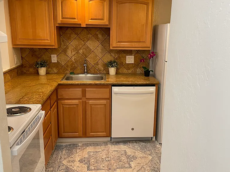 12123 W Bell Rd #132 — Photo 9