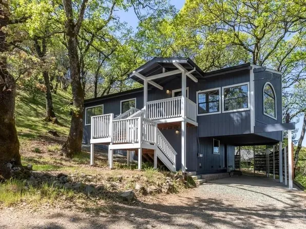 19 Juniper Dr, Napa, CA 94558