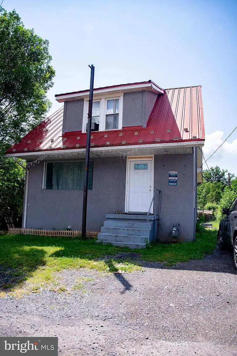 14526 McMullen Hwy SW photo 1