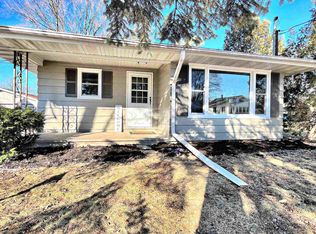 1028 Tyler Ave, Oshkosh, WI 54902