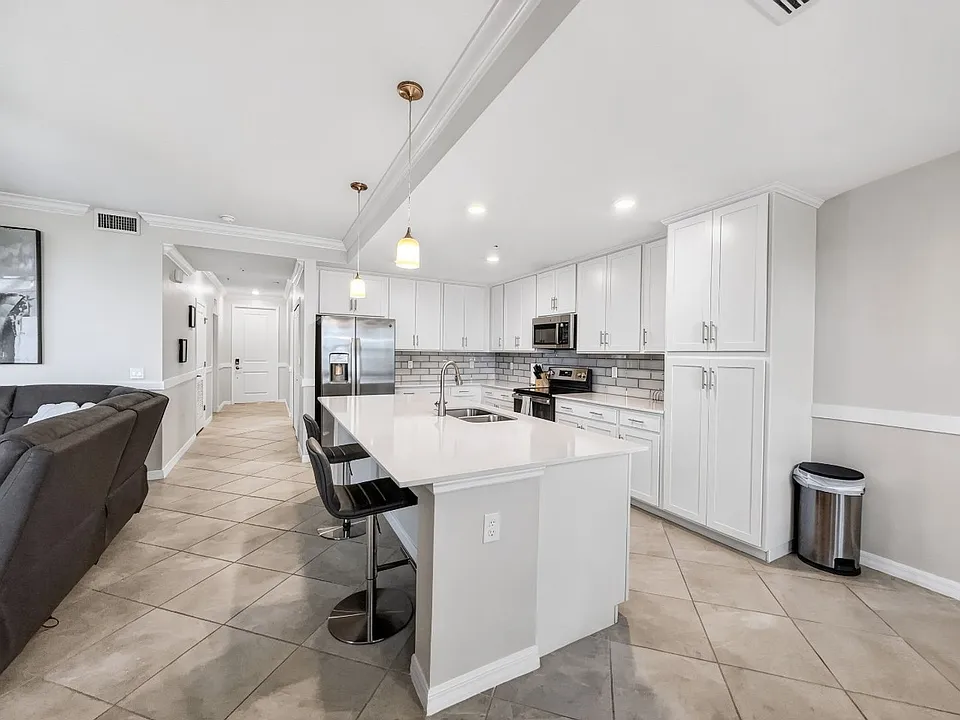 5807 Double Eagle Cir #4617