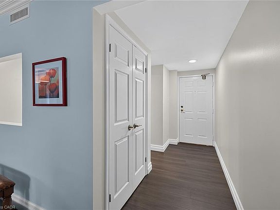 4th image of 150 Wilson St #308