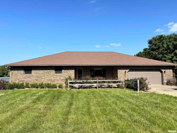 3826 Fawn Dr, Marion, IL 62959