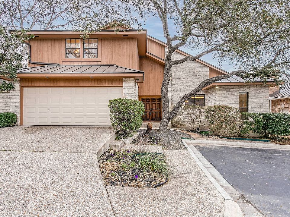 1st image of 13710 Bluff Villas Ct