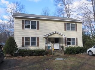 14 Parkway St, Greenfield, MA 01301