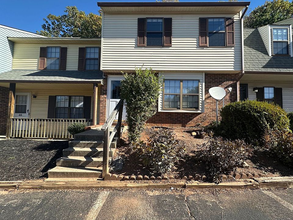 1st image of 48 Kitty Hawk Sq