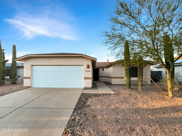 2530 W Fanbrook Rd, Tucson, AZ 85741
