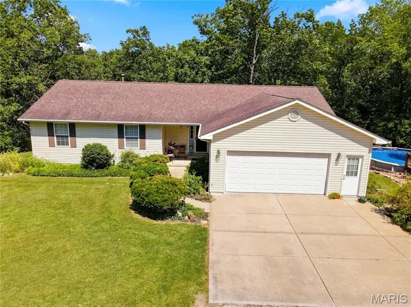 31 Fawn Trl, Eolia, MO 63344