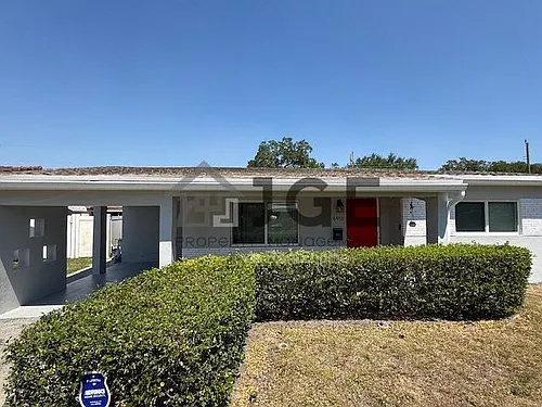 6911 SW 12th St Photo 1 6911 SW 12th St Photo 1
