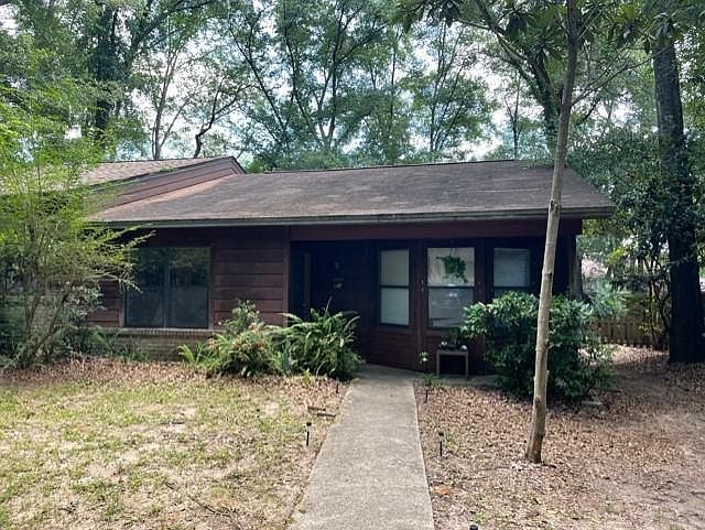 1st image of 1817 Seay Ct
