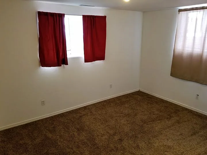 215 Orchard Ln #E — Photo 7