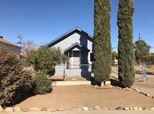 513 E Madera St, Avenal, CA 93204