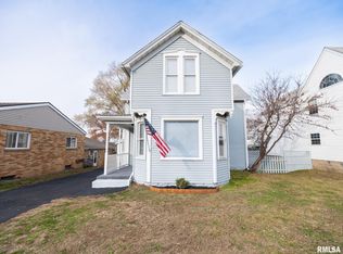 915 Hamilton St, Pekin, IL