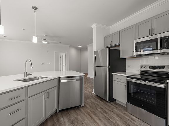 4th image of 200 Trotter Rd #2-310