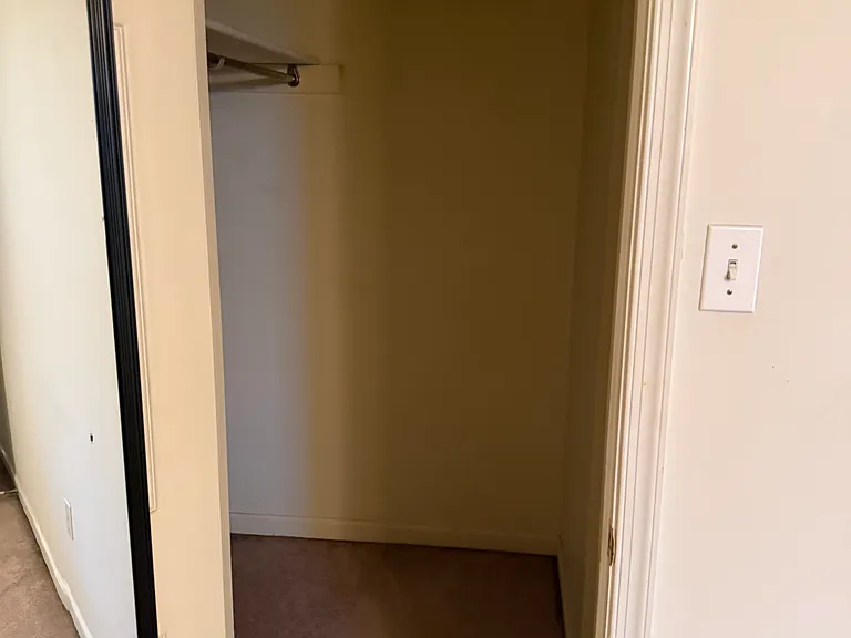 90 Main St #3 — Photo 8
