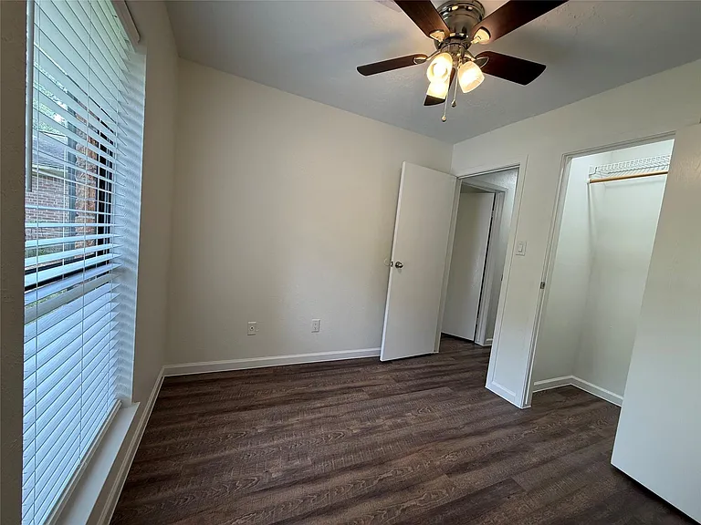 8 N Circlewood Gln — Photo 26