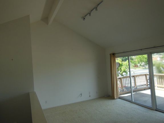 5th image of 6082 Jacques Dr