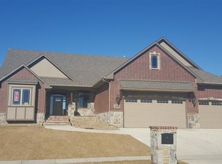 4516 W Shoreline St, Wichita, KS 67205