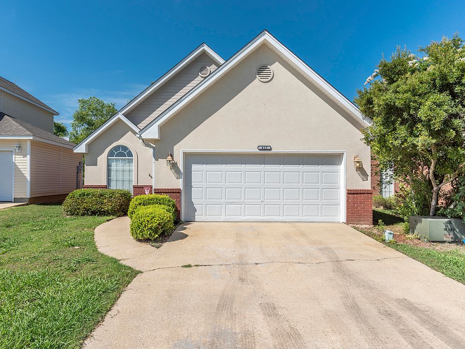 1st image of 413 Kirkcauldy Dr