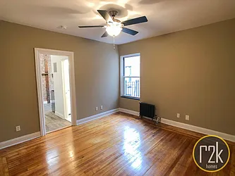 Rented by Realty 2000 Corp