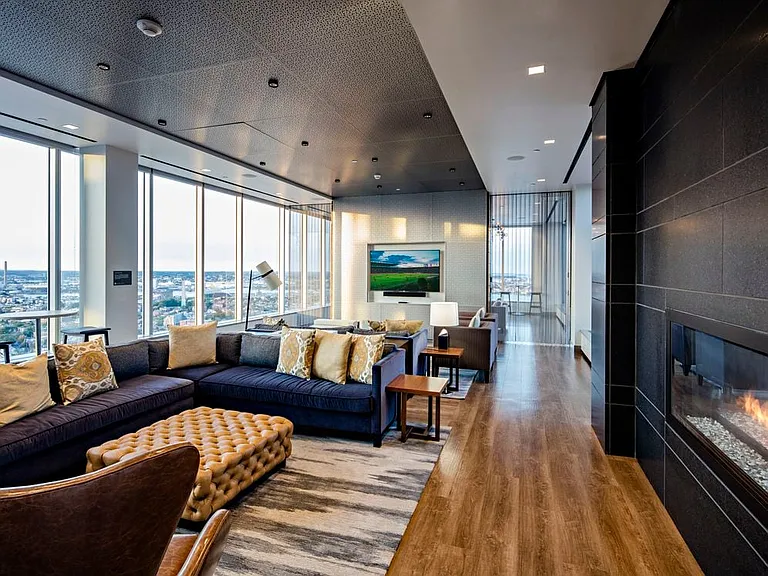 Sky Pavilion Lounge