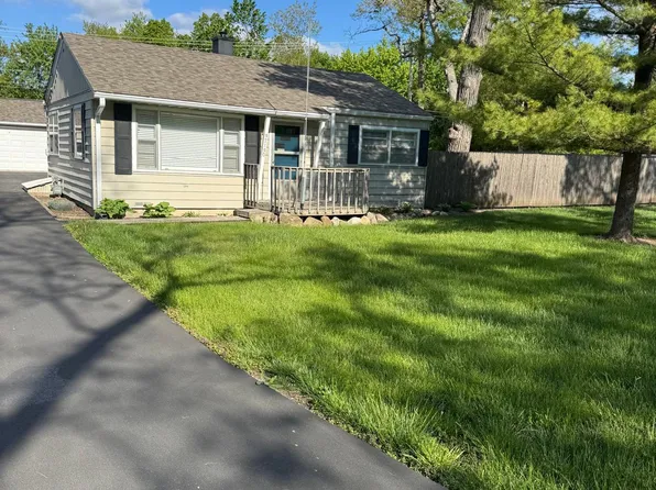 37130 N Parma Ave, Lake Villa, IL 60046