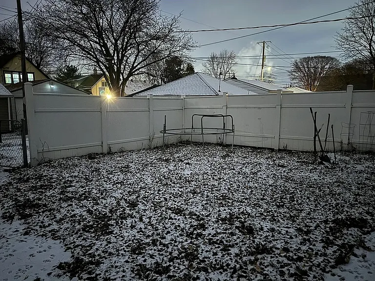 2630 Grand St NE — Photo 13