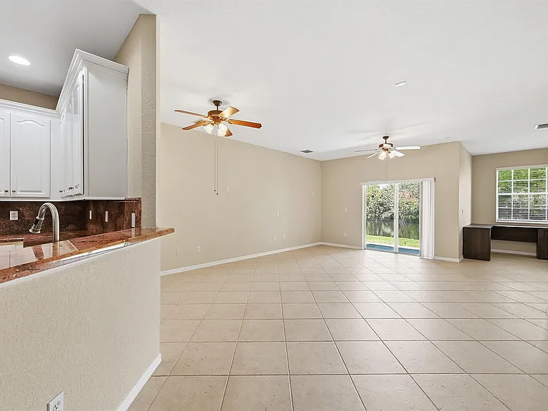 9056 Plymouth Pl — Photo 4