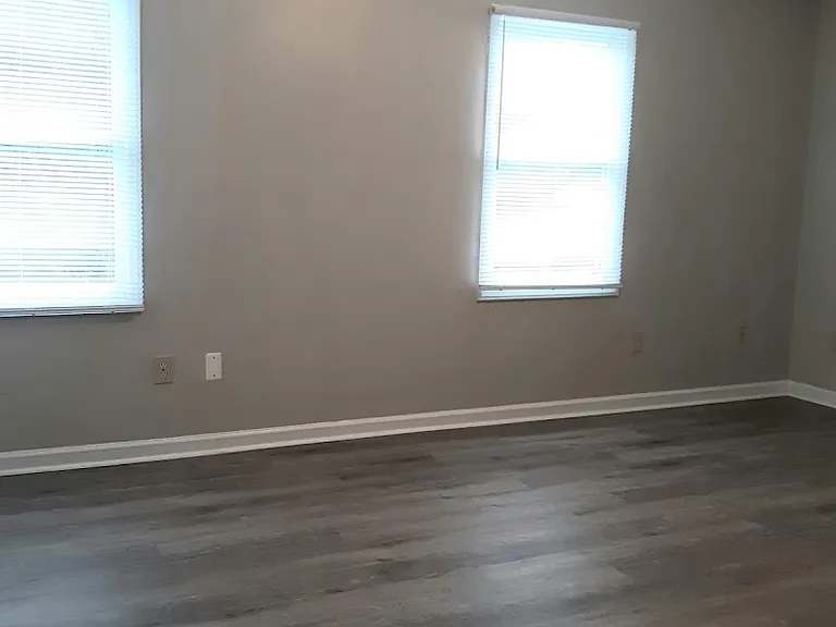 2906 Cara Ct — Photo 7