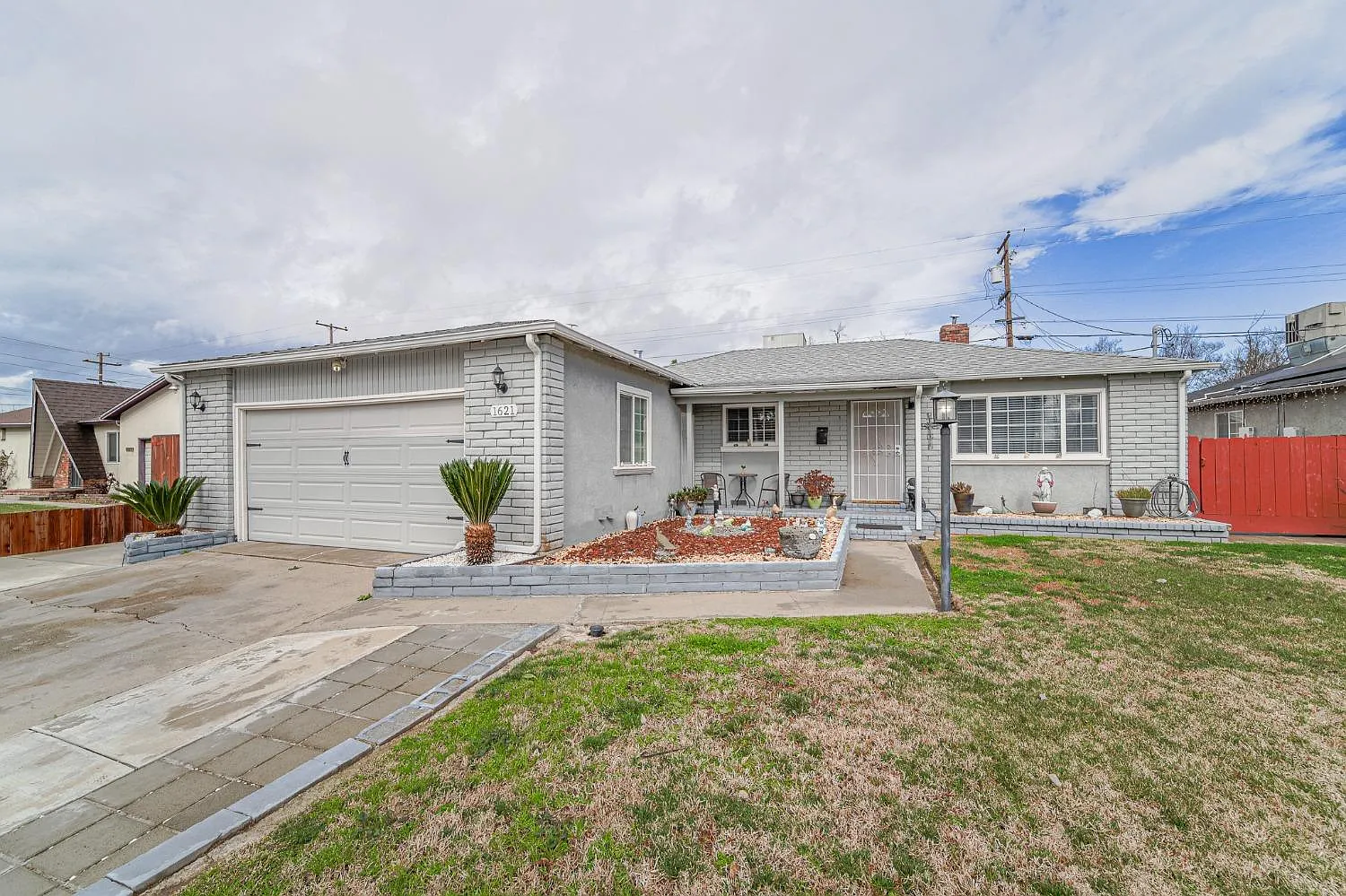 1621 Pimlico Dr photo 1