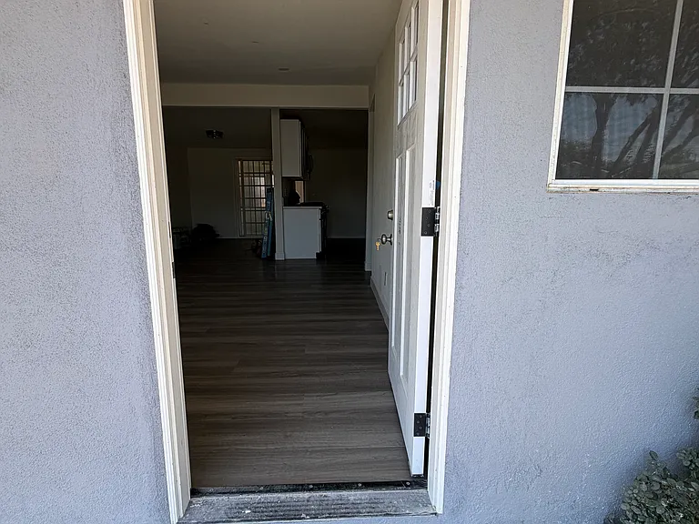 231 E Lambert Rd — Photo 6