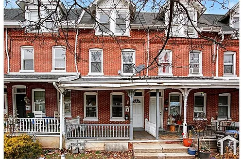 751 Haws Ave #2 Photo 1