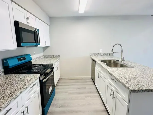 10001 Westpark Dr APT 86, Houston, TX 77042