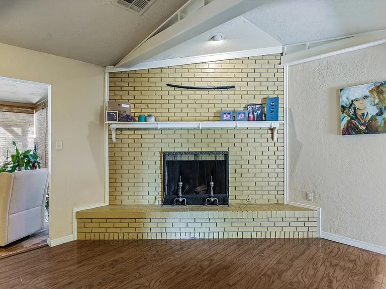 2905 NW Templeton Ter — Photo 27