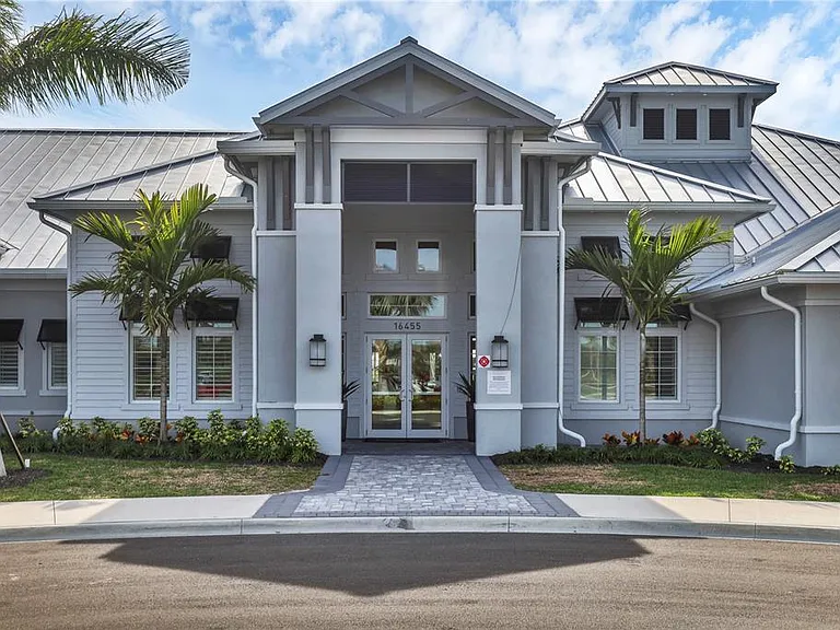 15716 Barefoot Beach Dr — Photo 36