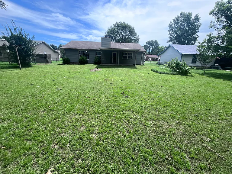 28 Burns Dr — Photo 43