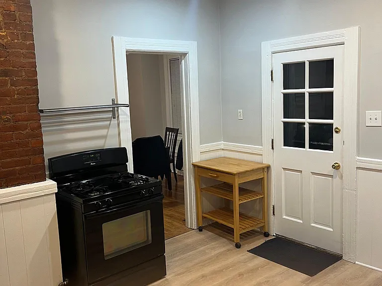 3909 Bridge Ave — Photo 13