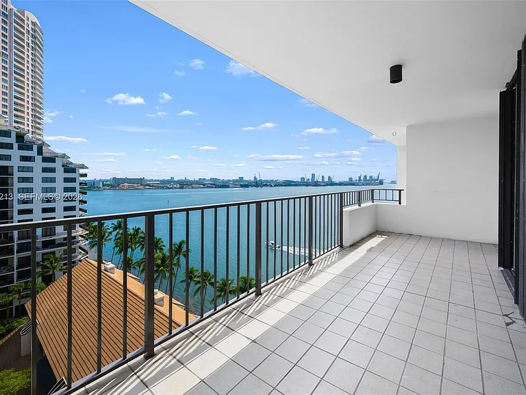 520 Brickell Key Dr #A1206 — Photo 25