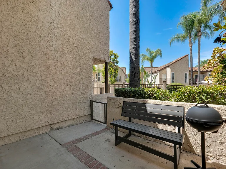 23401 Park Sorrento #45 — Photo 31