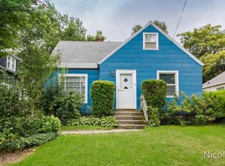1028 Boston St SE, Grand Rapids, MI 49507