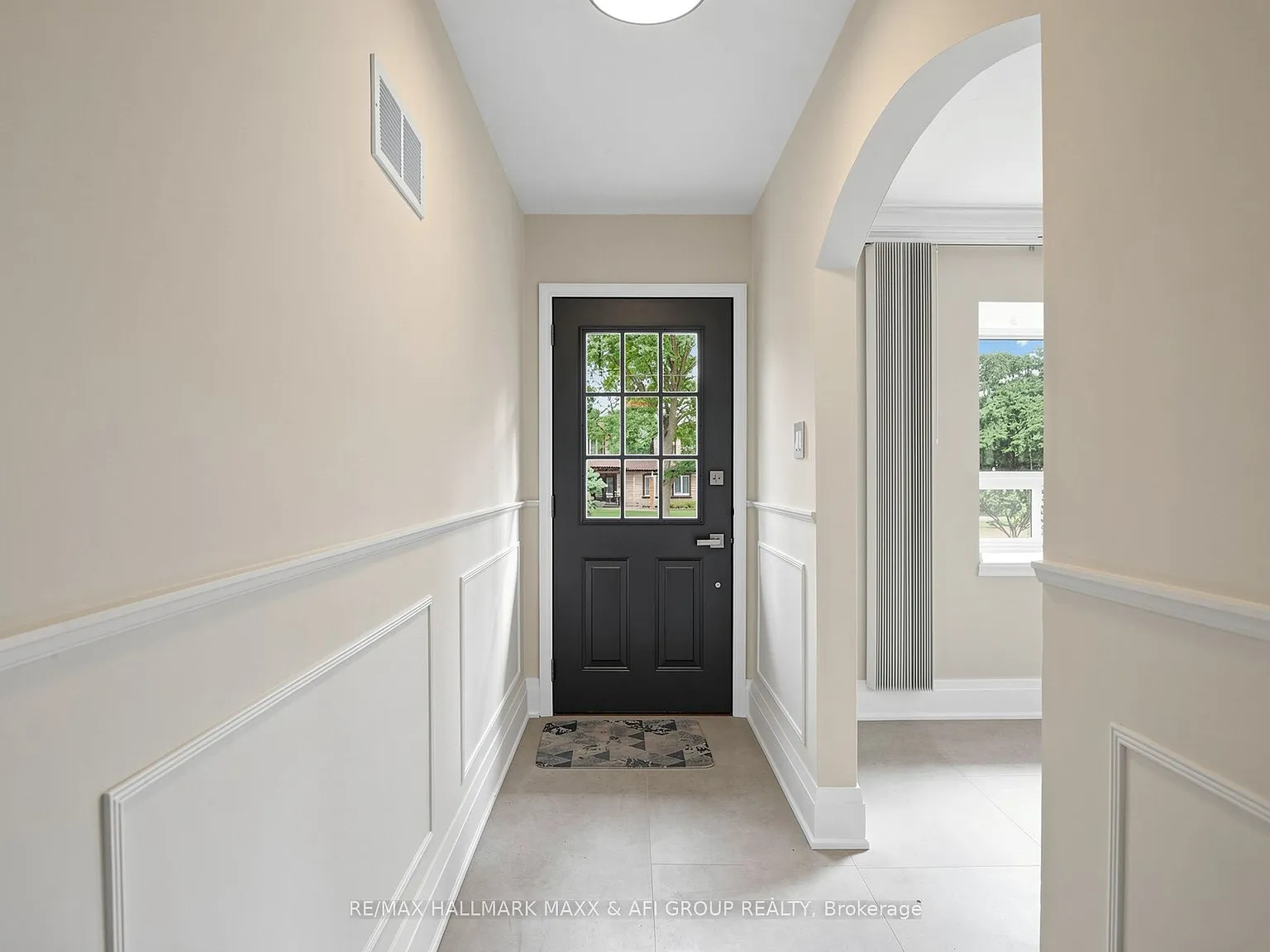 3 bed, $3,300 — Photo 2